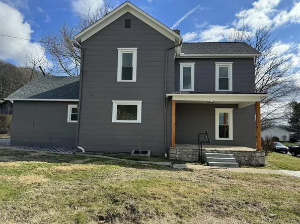 708 Walnut St, Nelsonville, OH 45764