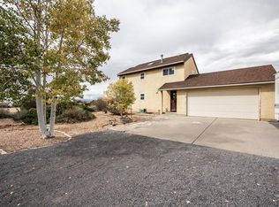 37 S Rolling Prairie Dr, Pueblo West, CO 81007