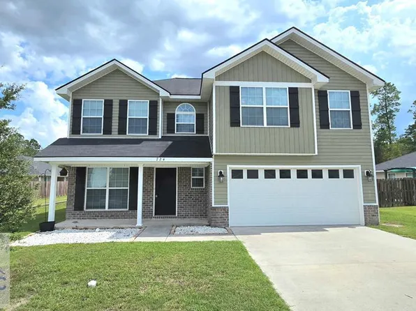 724 Waterlily Ct, Hinesville, GA 31313