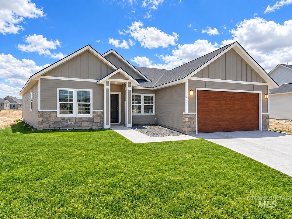1st image of 939 Quartz Rd