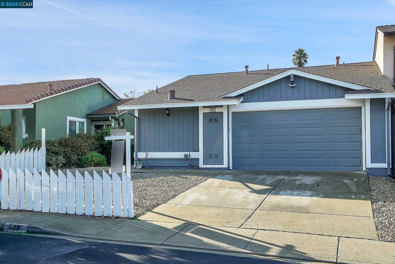 539 Harvey Way photo 1