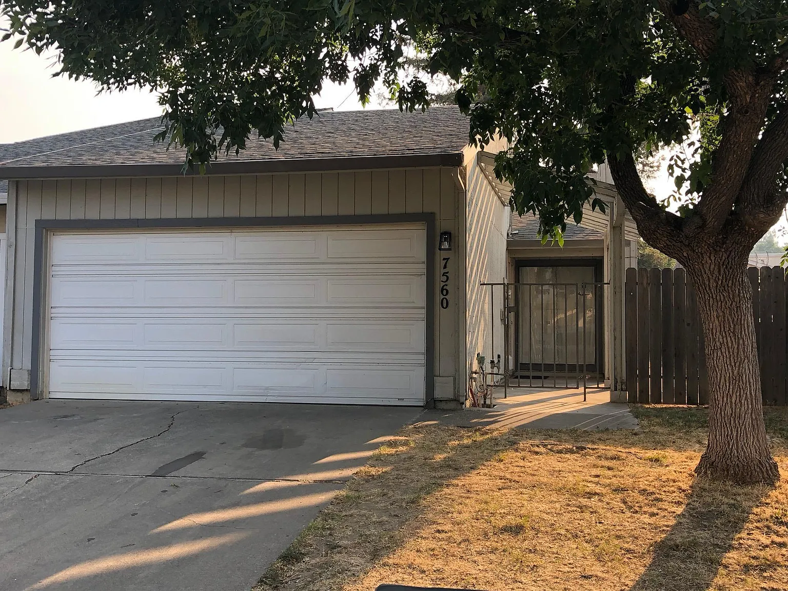 7560 Whisperwillow Dr photo 1