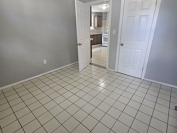 2nd image of 106 Rockwell Ave #1