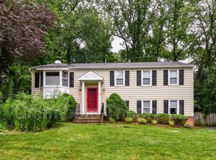 2009 Wellfleet Ct, Falls Church, VA 22043