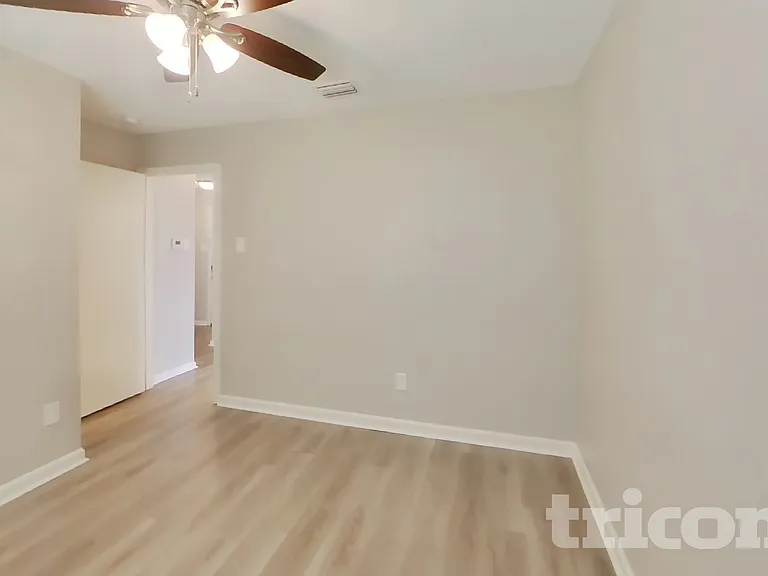 1252 Payne Dr — Photo 11