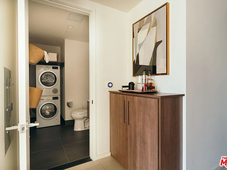 889 Francisco St #1801 — Photo 8