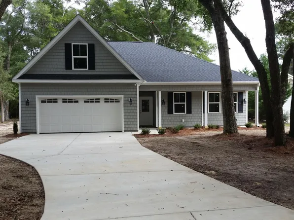 1878 Oak Harbor Dr SW, Ocean Isle Beach, NC 28469