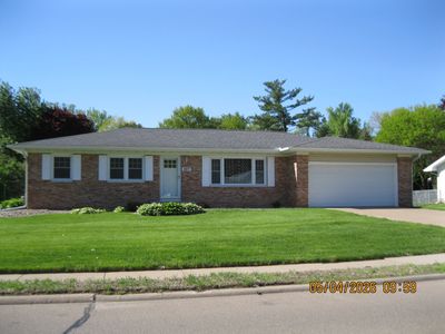 627 13th Ave N, Clinton, IA, 52732
