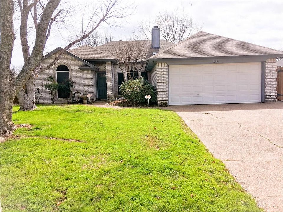 1st image of 144 Sunny Meadows Dr