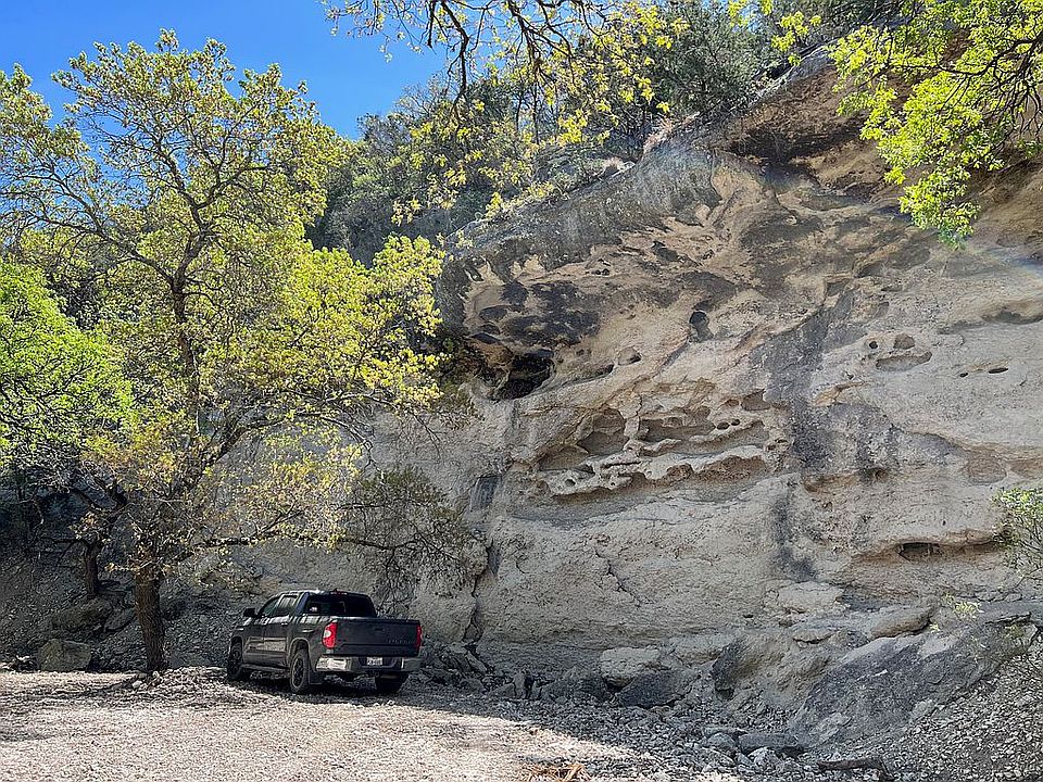 2nd image of Ranch Rd #2631