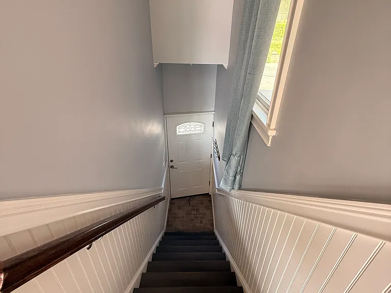 106 E Main St #2 — Photo 3
