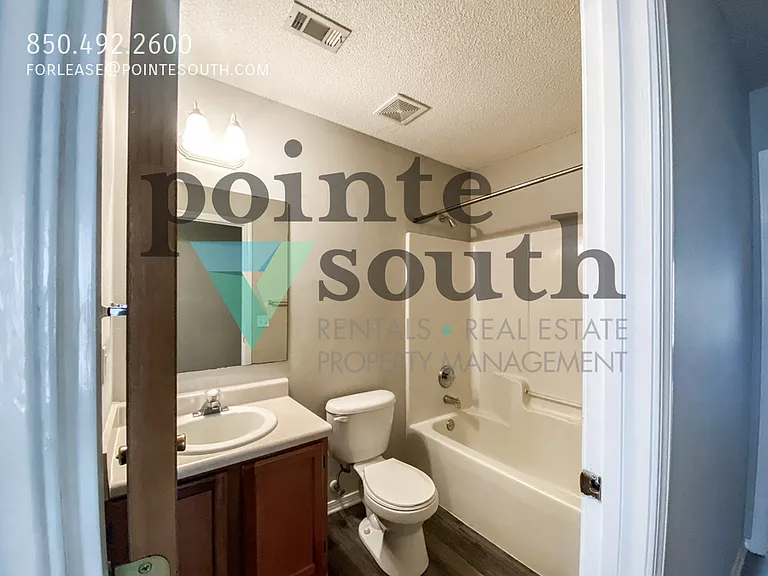 504 Wood Crest Way — Photo 13