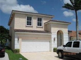 3760 Coco Lake Dr, Coconut Creek, FL 33073