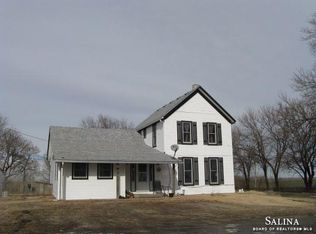 2529 N Kipp Rd, New Cambria, KS 67470
