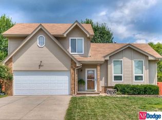 8121 S 49th Ave, Omaha, NE 68157