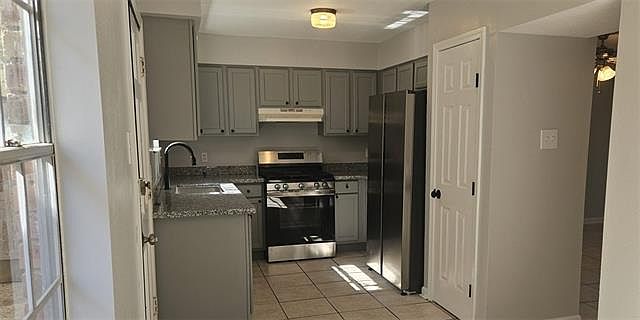 1st image of 11040 Roger Dr APT C