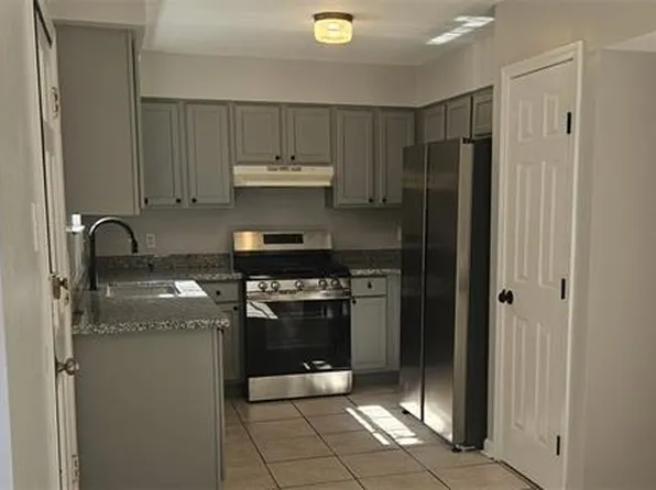 11040 Roger Dr APT C, New Orleans, LA 70127