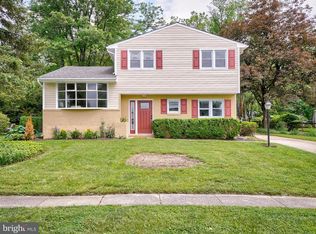 910 Jamieson Rd, Lutherville Timonium, MD 21093