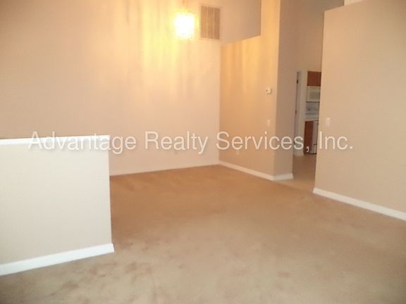 3rd image of 3853 Judson Dr