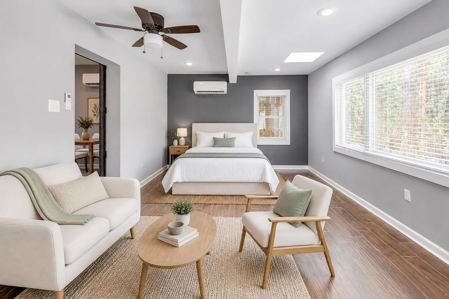 1 bed, 1.0 bath, 675 sqft, $1,800 — Photo 1