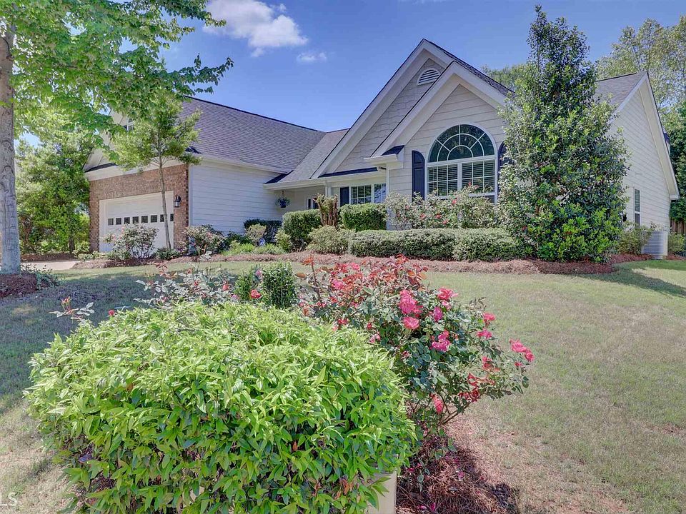 1st image of 327 Southgate Dr
