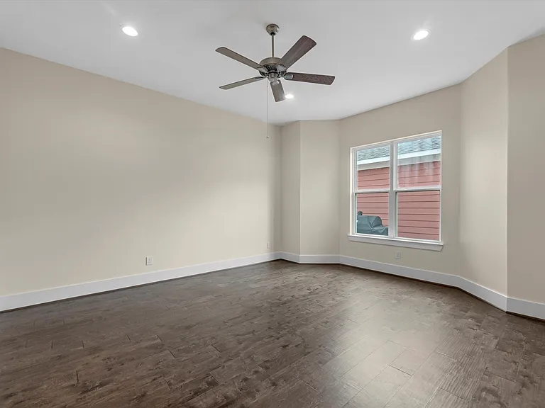 55 Red Harper Dr — Photo 11