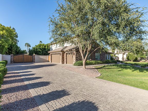 4th image of 1350 E Calle De Arcos
