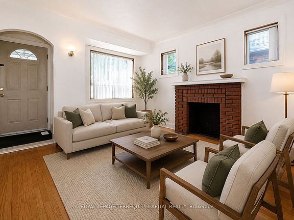 5th image of 232 Church St