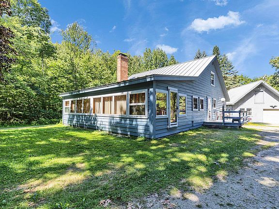 4th image of 367 Tubbs Hill Road