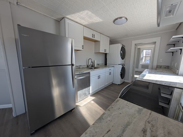 58 Temple St #3