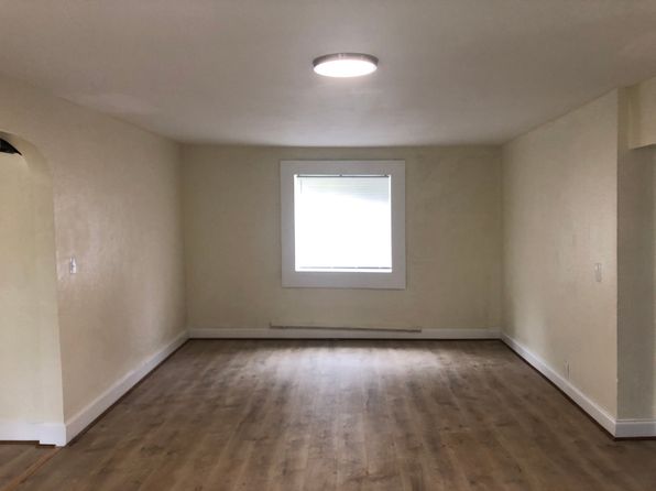 729 Georgia Ave