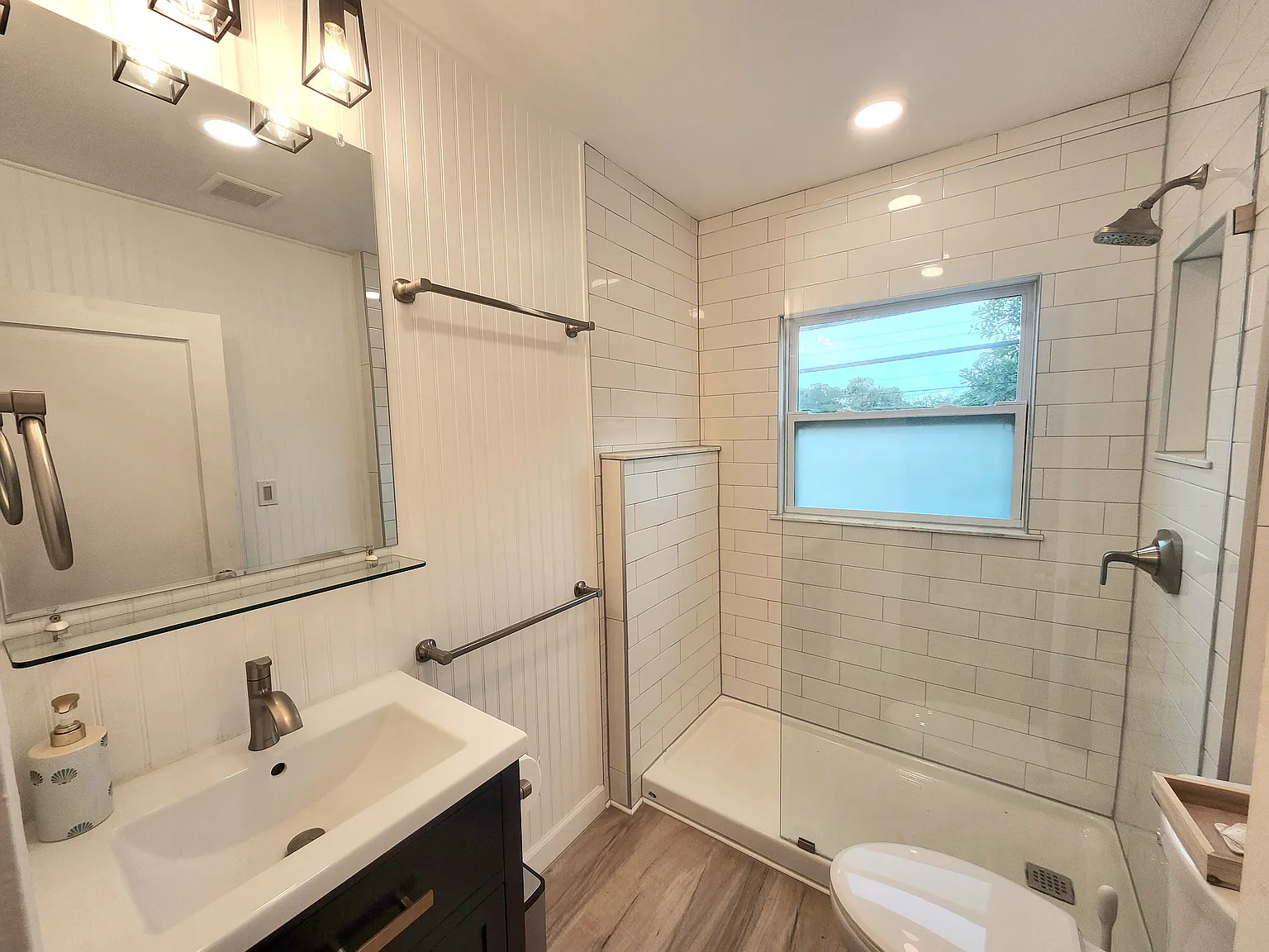 1 bed, 500 sqft, $2,500 — Photo 3