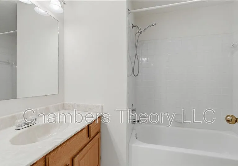 12328 Quiet Hollow Ct — Photo 11