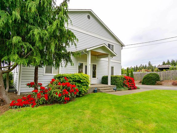 Be impressed by the meticulously-landscaped yards