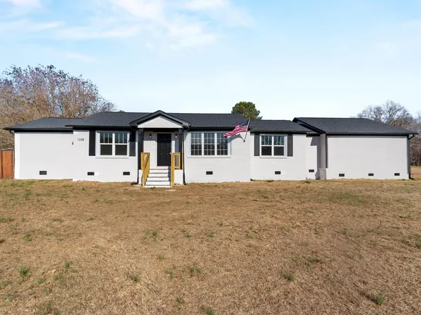 1338 Hornsby Cir, Lugoff, SC 29078