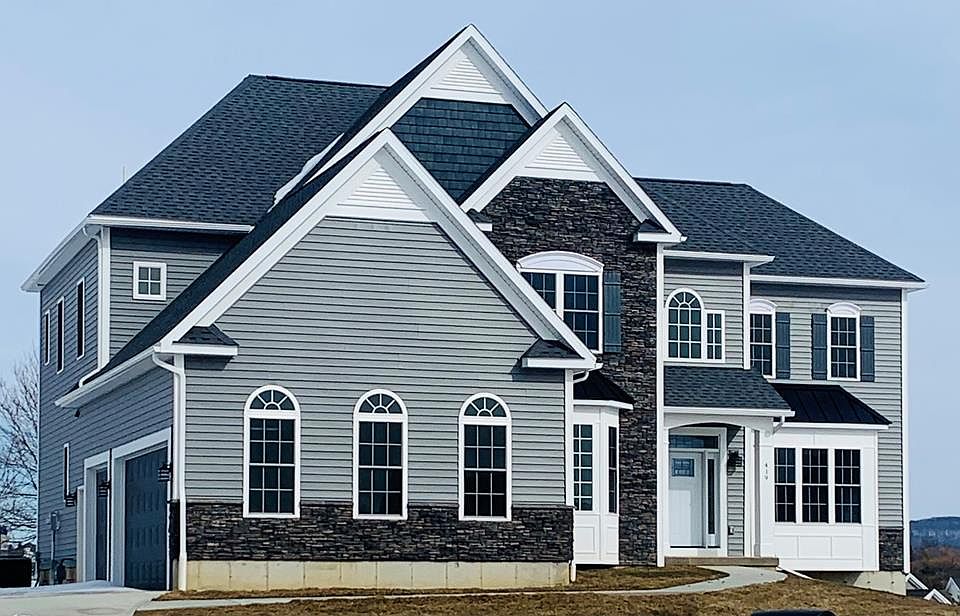 1st image of 419 Wexford Ct