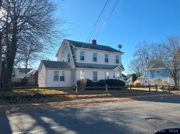220 Helen Street, Hamden, CT 06514