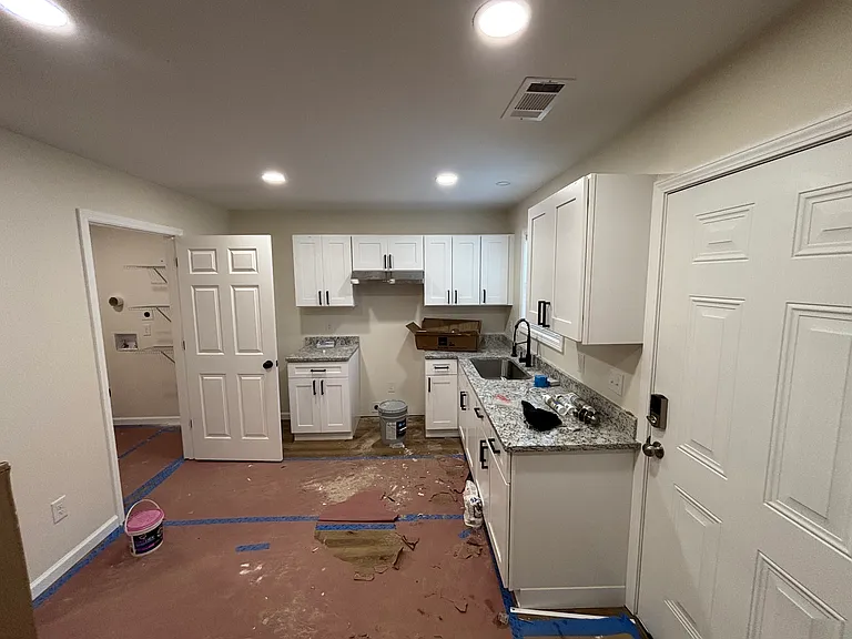 1101 E 2nd Ave #B — Photo 8