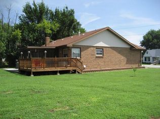 315 S Maple St, Buffalo, MO 65622