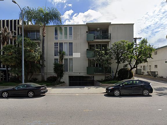 2nd image of 10240 Camarillo St APT 314