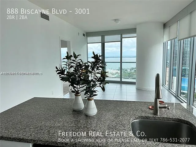 888 Biscayne Blvd #3001 — Photo 6