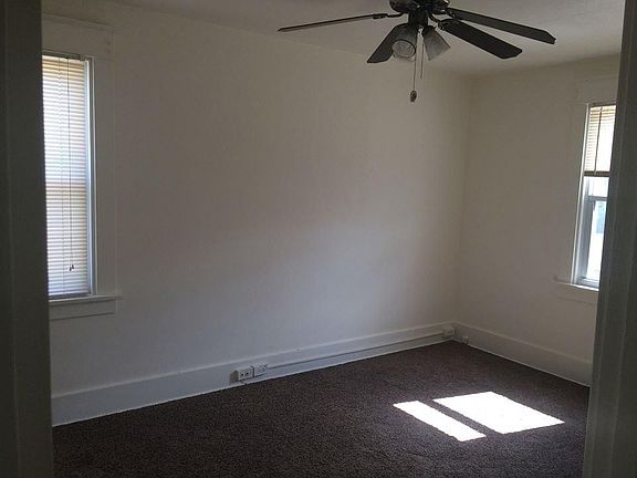 4th image of 406 Harrison Ave Floor 1