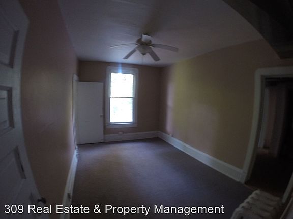 5th image of 1121 N Flora Ave APT A