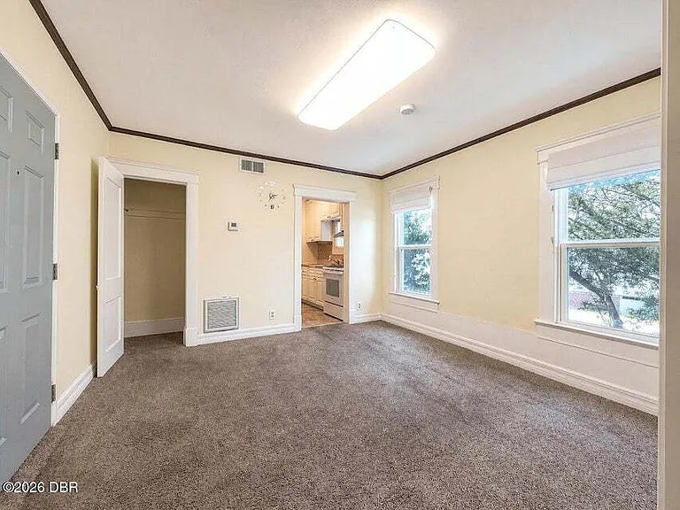 431 N Grandview Ave #B — Photo 9