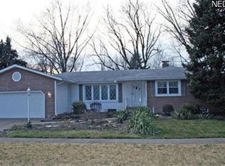 968 Lake Breeze Rd, Sheffield Lake, OH