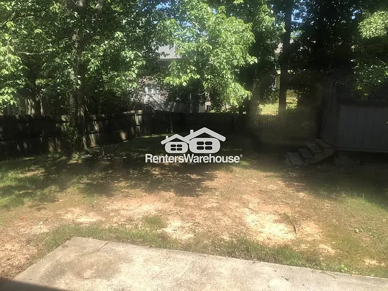 3564 Manchester Dr — Photo 13