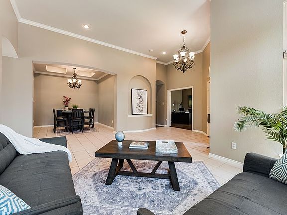 4th image of 7301 Summer Glen Dr