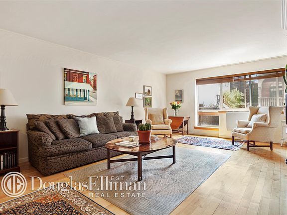 2nd image of 359 W 11th St APT 7B