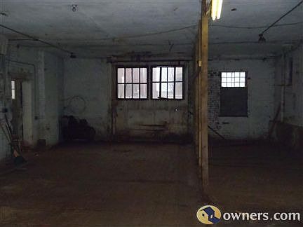 warehouse/storage area