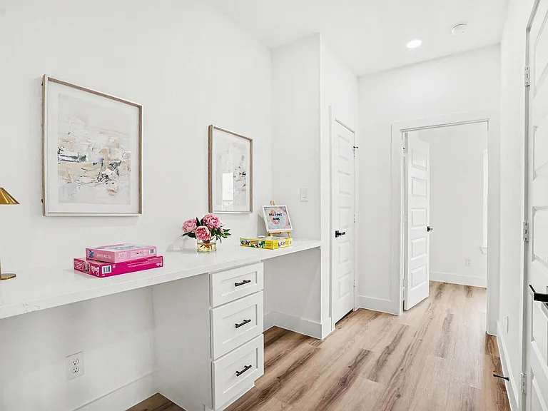 115 Milby St — Photo 23